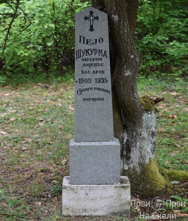 PRVI PRVI NA SKALI Staro vojnicko groblje Nenad Karamijalkovic prilog 34