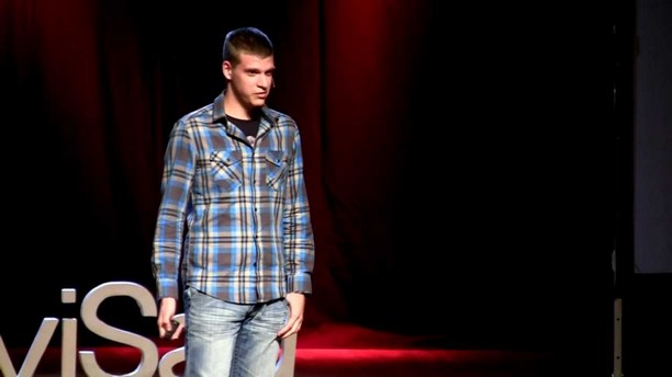 Buđenje javnih institucija: Filip Vukša at TEDx Novi Sad