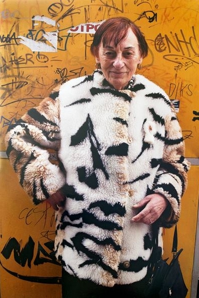 Aleksandrija Ajduković iz serije fotografija Tigrice 2002-2004
