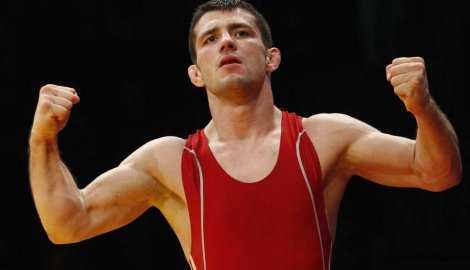 Srpski rvač Davor Štefanek šampion sveta
