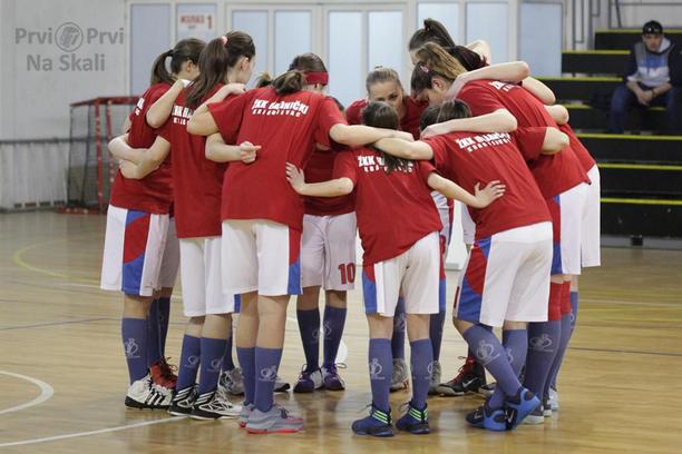 Košarkašice Radničkog ’isprašile’ Vršac i obezbedile Kup