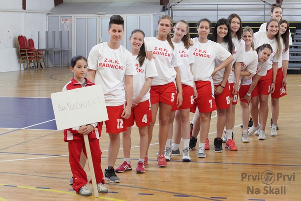 Juniorke Radničkog +49 za kraj državnog turnira