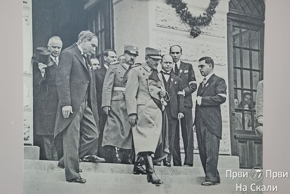 Poseta kralja Aleksandra Karađorđevića Prvoj kragujevačkoj gimnaziji povodom proslave stogodišnjice, 1933.